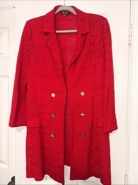 Misook Red Textured Knit cardigan sz Large with side slits mid length. Perfect!